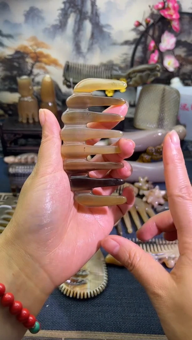云南老白水大齿梳子   不来回