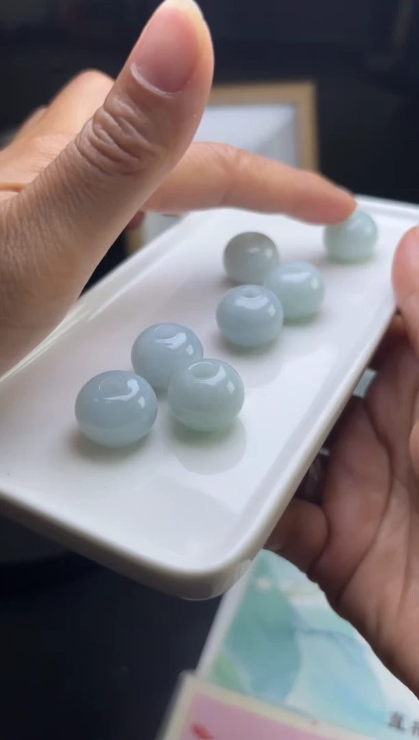 未镶嵌挂件翡翠多样性发一件:R703165