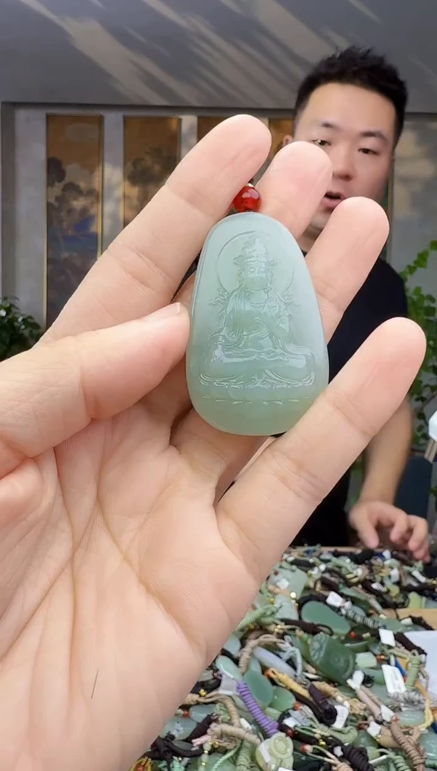 未镶嵌和田玉挂件拍一发一