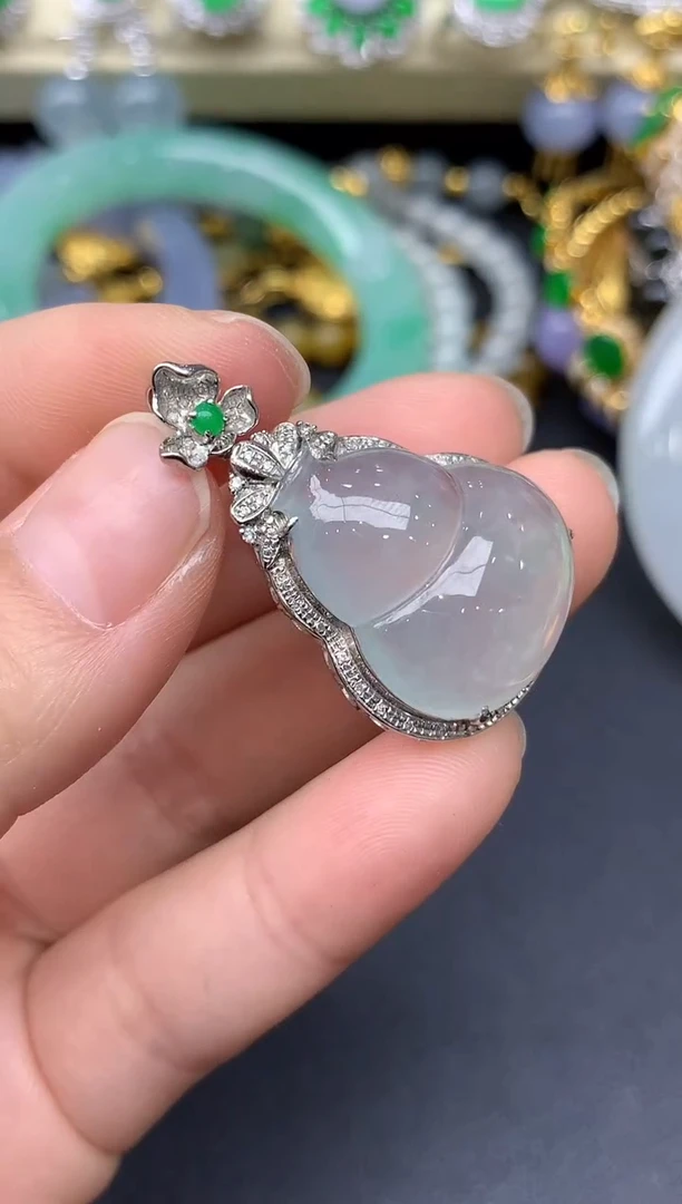 颈饰18K金镶嵌翡翠429-雪姐翡翠天天见