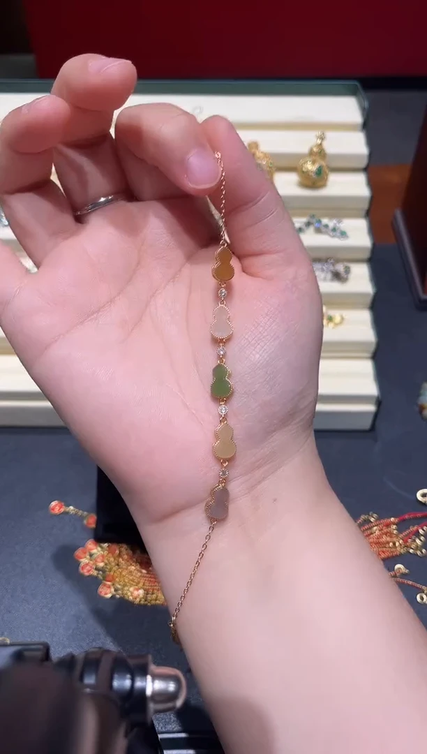 颈饰银S925镀金镶嵌和田玉葫芦手链