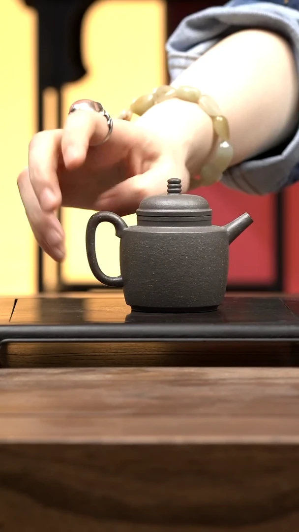 茶壶紫砂五堂世德堂-高德钟-手工炼泥