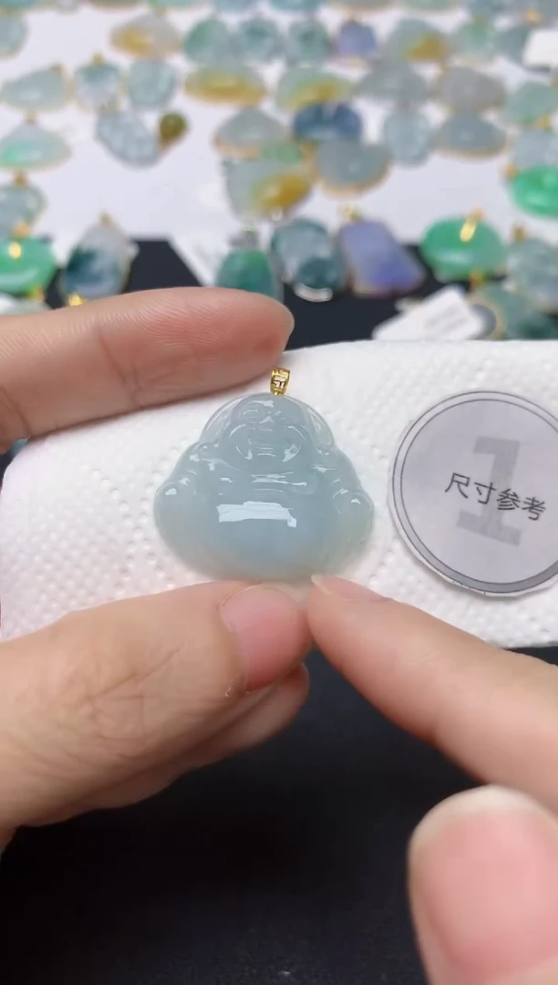 翡翠18K金镶嵌颈饰天然缅甸A货翡翠