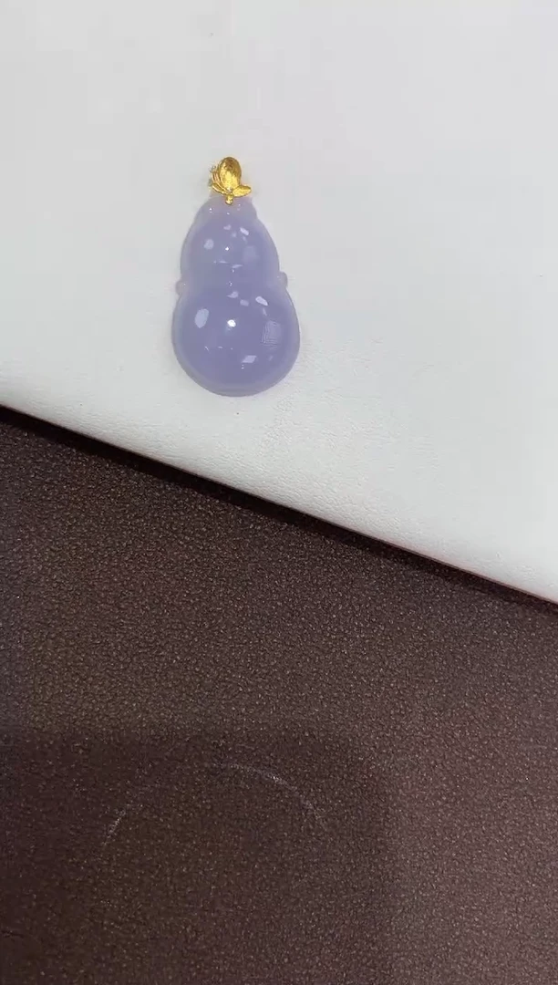翡翠18K金镶嵌颈饰天然缅甸A货翡翠