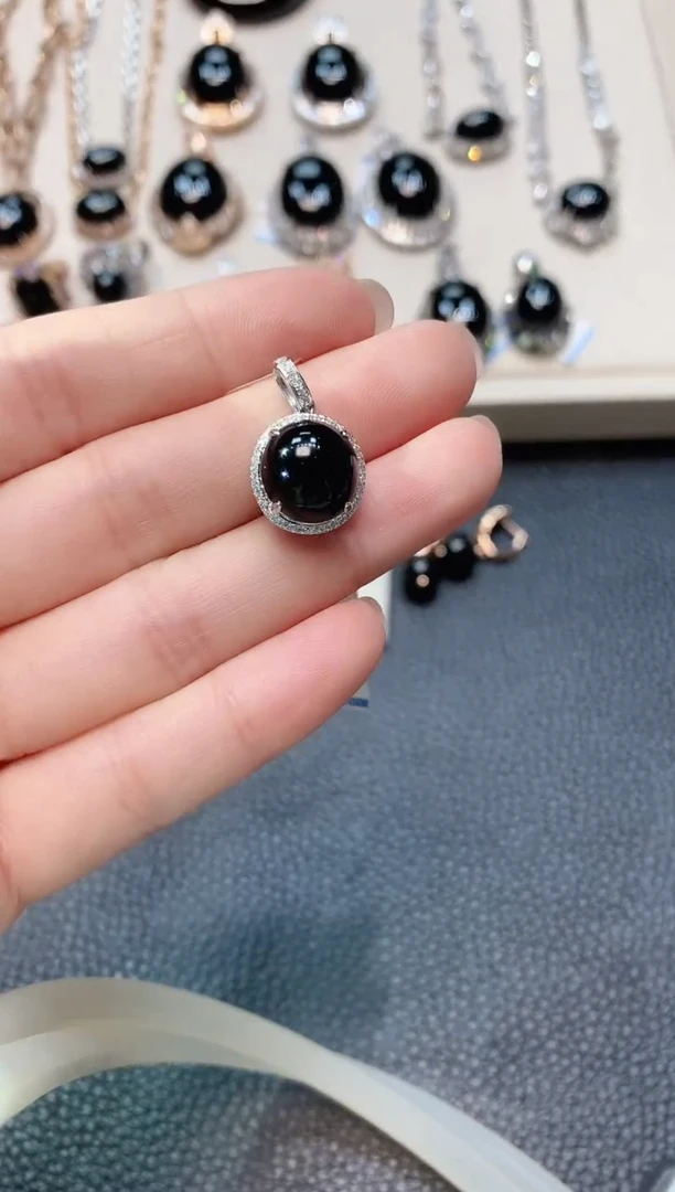 翡翠18K金镶嵌吊坠(不含链)D4翡翠