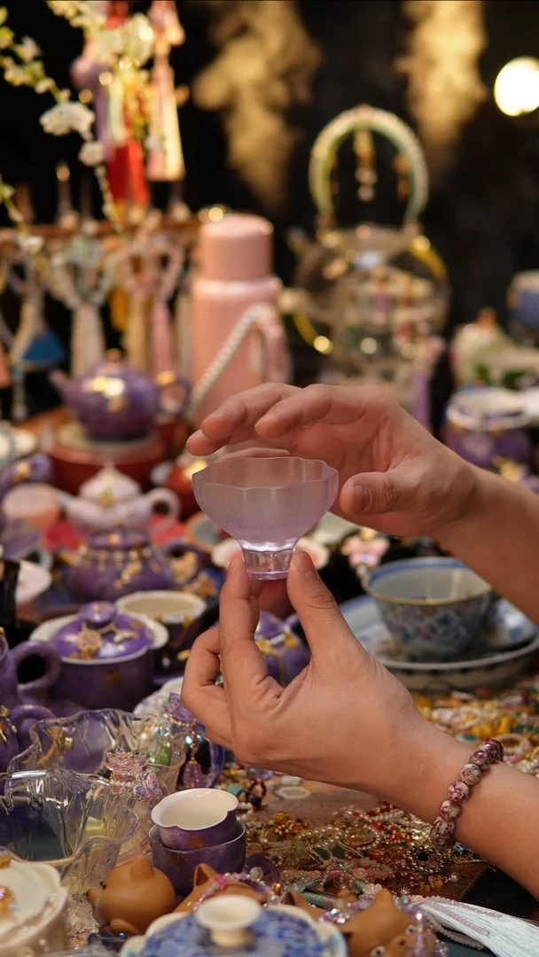 【闪购商品】紫色星空花口客杯