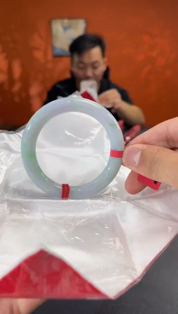 未镶嵌手镯翡翠3    55