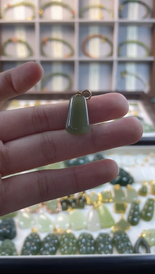 吊坠(不含链)银S925镶嵌和田玉1