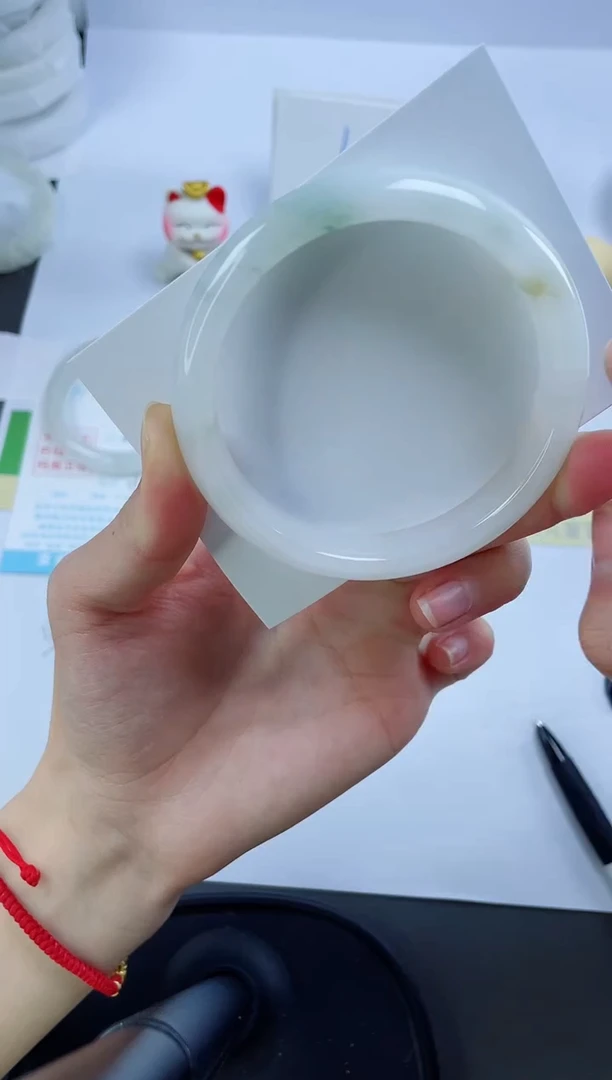 【闪购商品】石英质玉手镯未镶嵌667-61.3