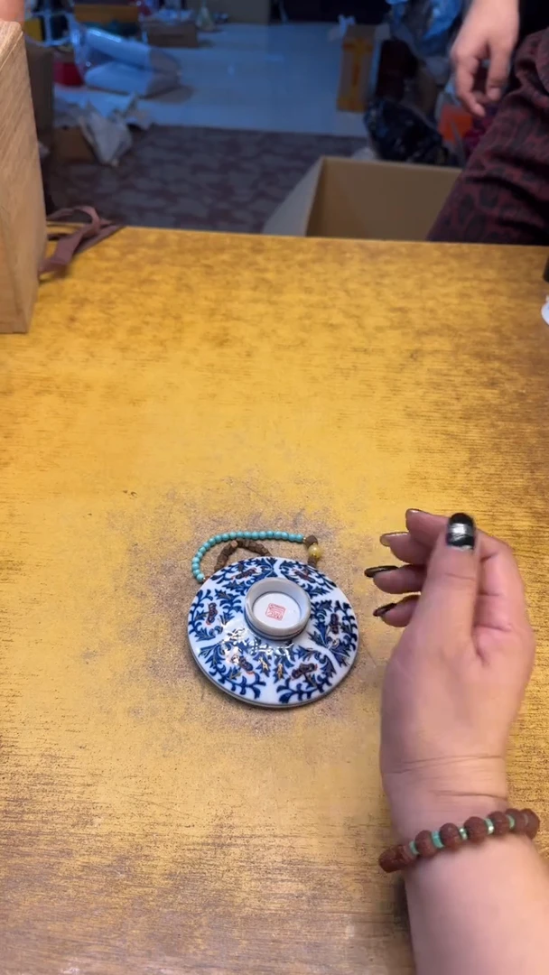 恩**欣瓷器瓷器瑕疵破破108