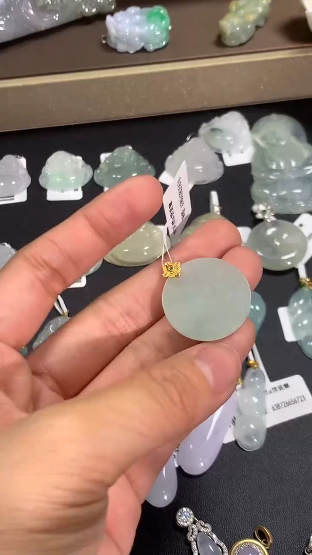 颈饰未镶嵌翡翠111