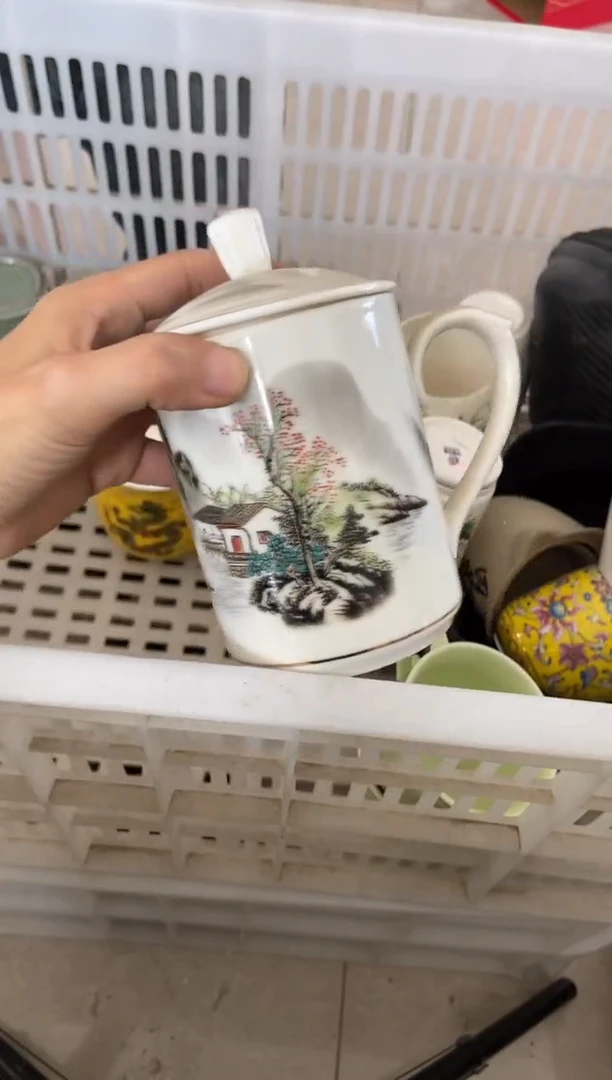 杯无运费险有瑕疵的摄影的产品有使用过的痕迹有点脏介意勿拍