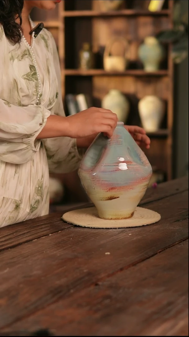 摆件3-125 陶瓷花器高25口径3