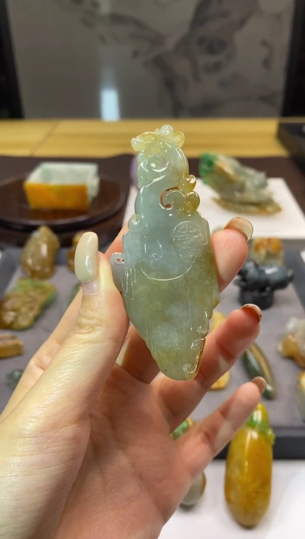 未镶嵌挂件翡翠翡翠挂件