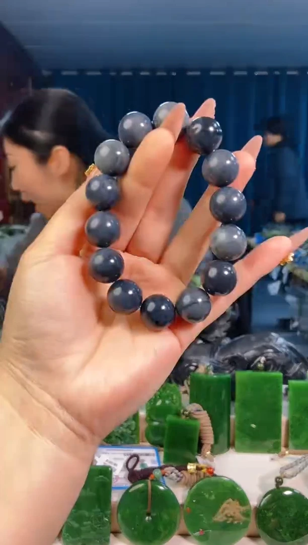 【闪购商品】和田玉挂件未镶嵌1