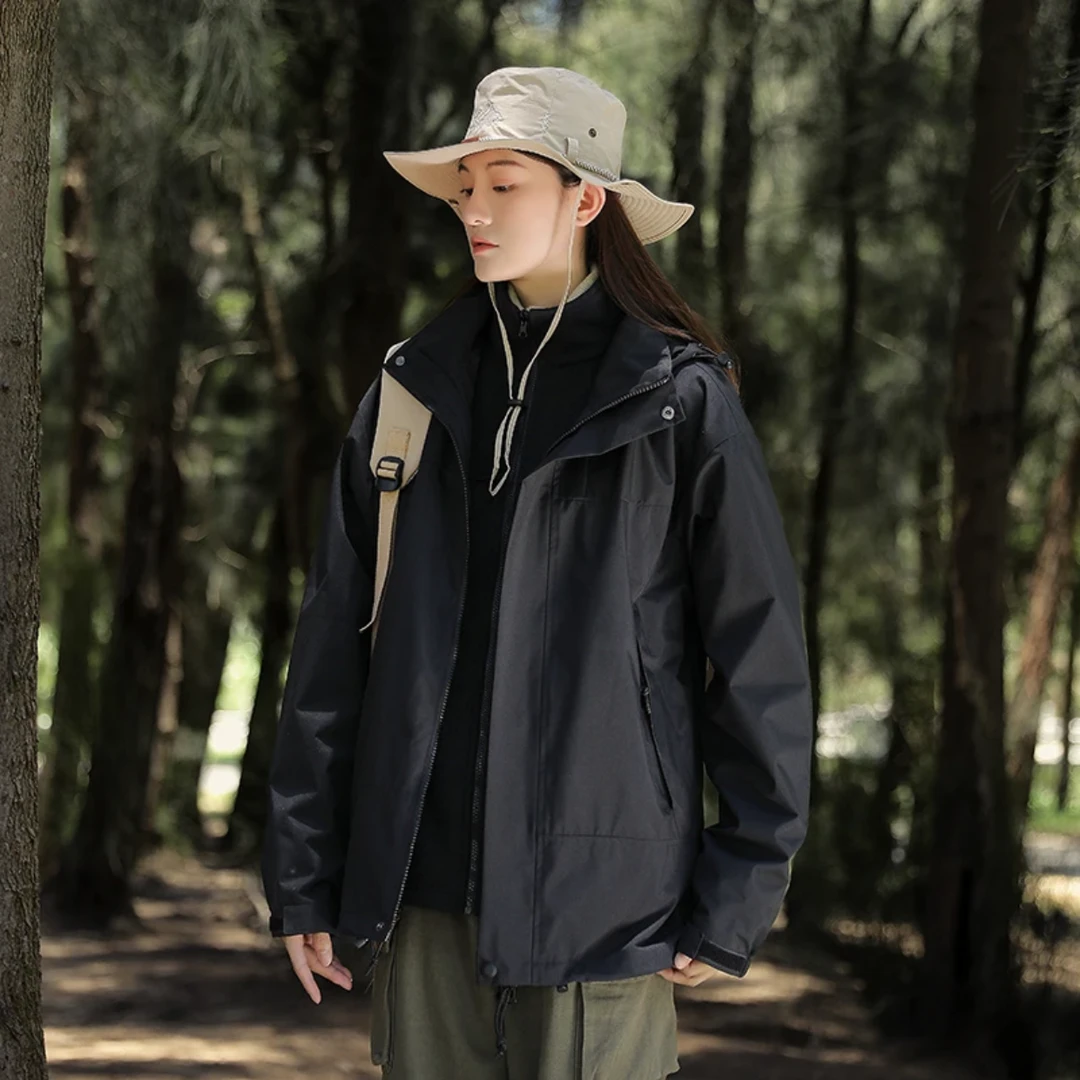 三合一外套男女同款运动防水防风情侣内胆可拆卸外套jj
