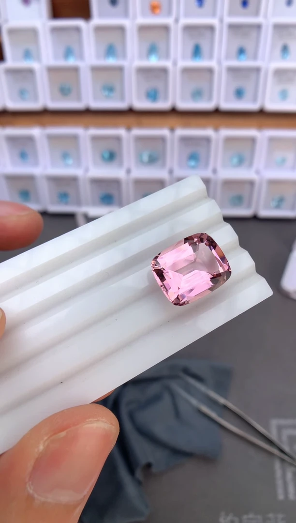 未镶嵌裸石定制碧玺11.75ct