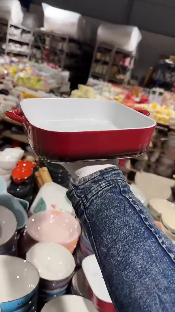 陶瓷红色方双耳碗微瑕 凑满20元包邮