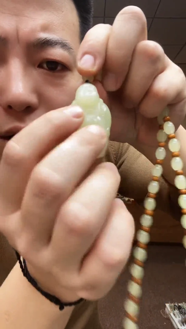 颈饰未镶嵌和田玉真言精选百搭气质