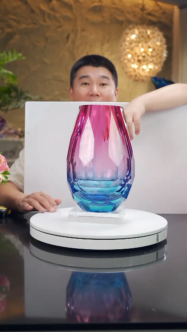 手工艺品琉璃福利金红蓝切面花瓶