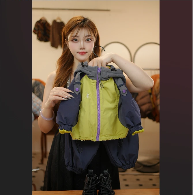 【上衣+裤子】2025秋冬款潮童穿搭儿童防风冲锋衣加棉连帽套装