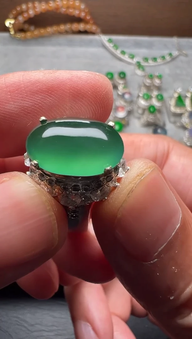 未镶嵌定制翡翠缅甸A货翡翠