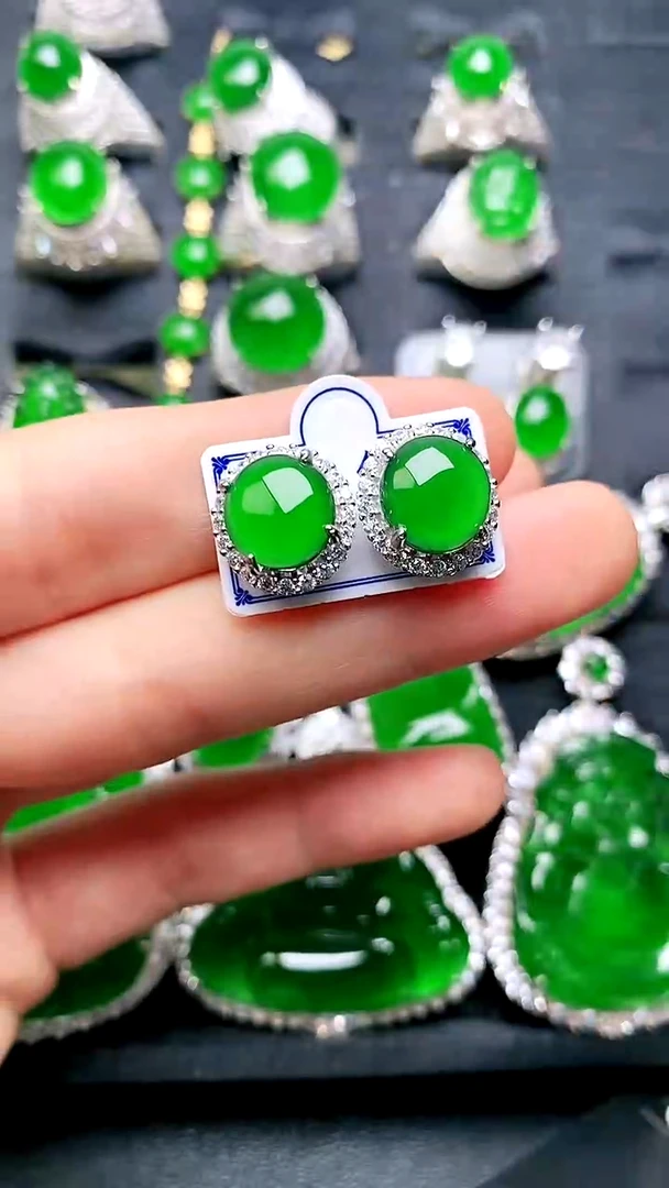 【闪购商品】翡翠耳钉未镶嵌大颗粒耳钉