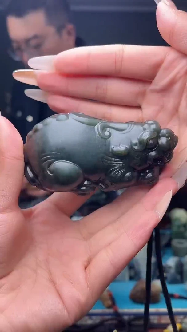 未镶嵌和田玉挂件1