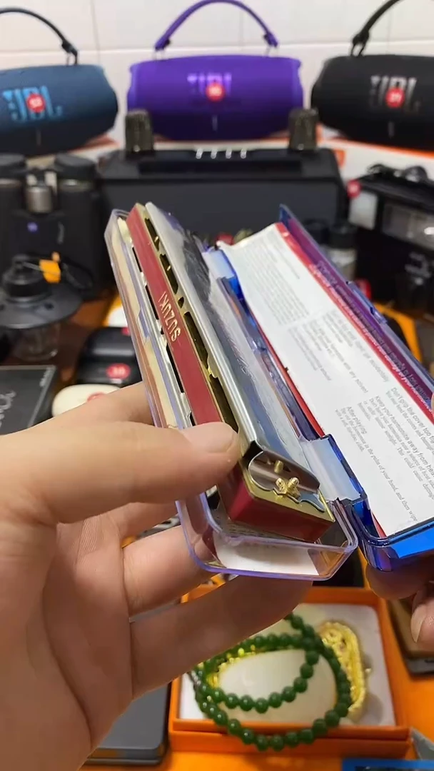 瓷片闪购商品 如图所示