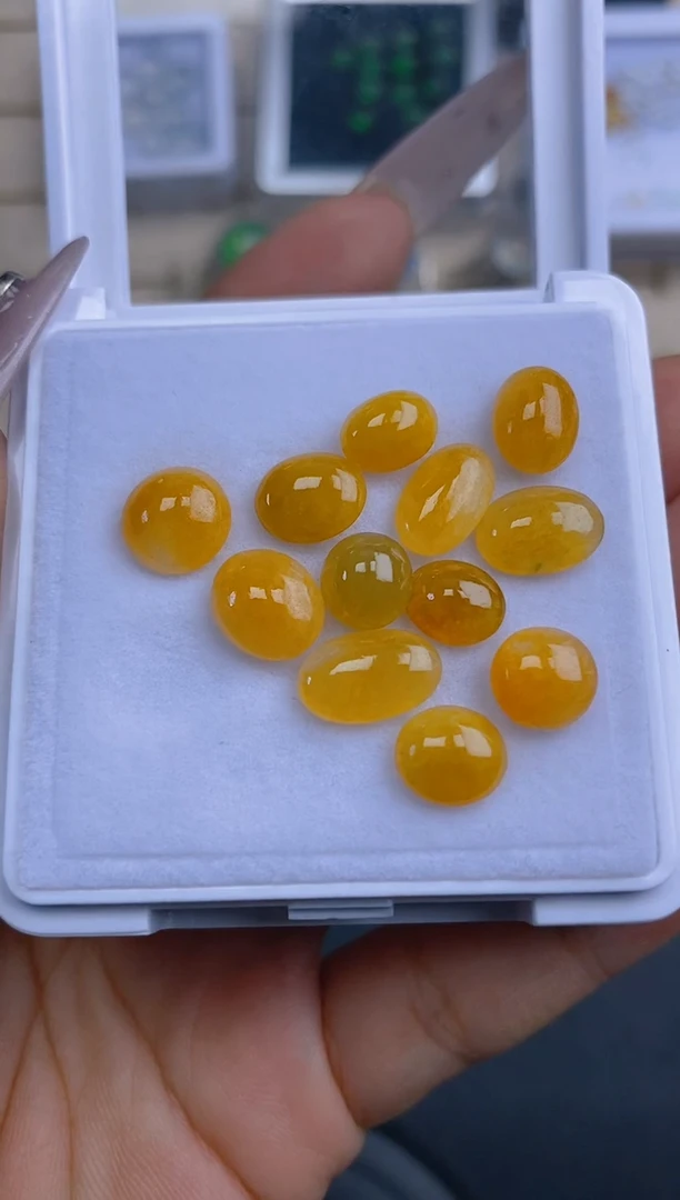定制翡翠未镶嵌天然翡翠蛋面36