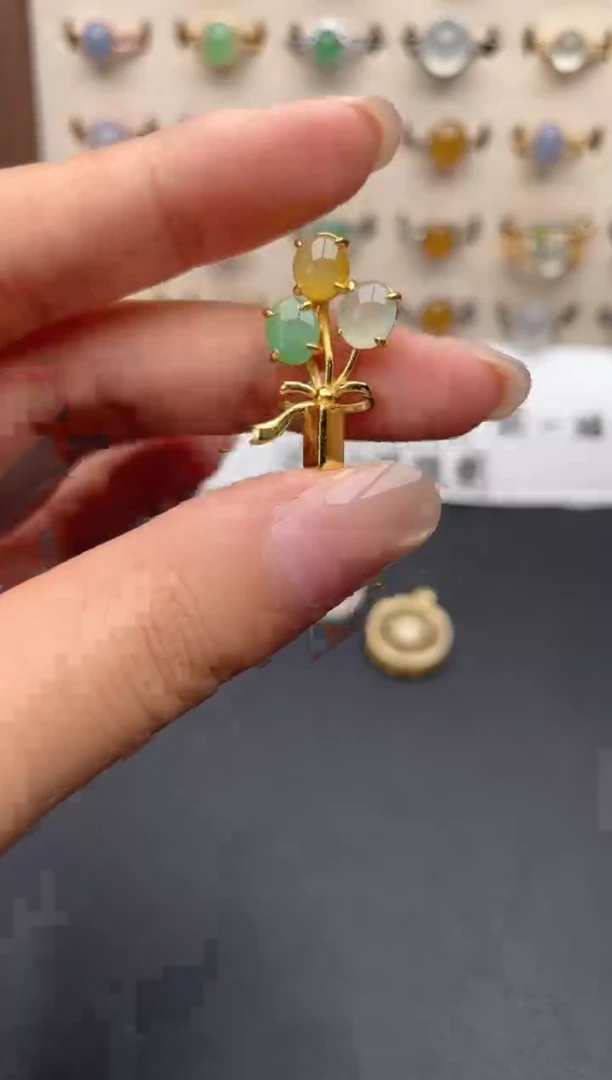 银S925镶嵌戒指翡翠一物一证一礼盒