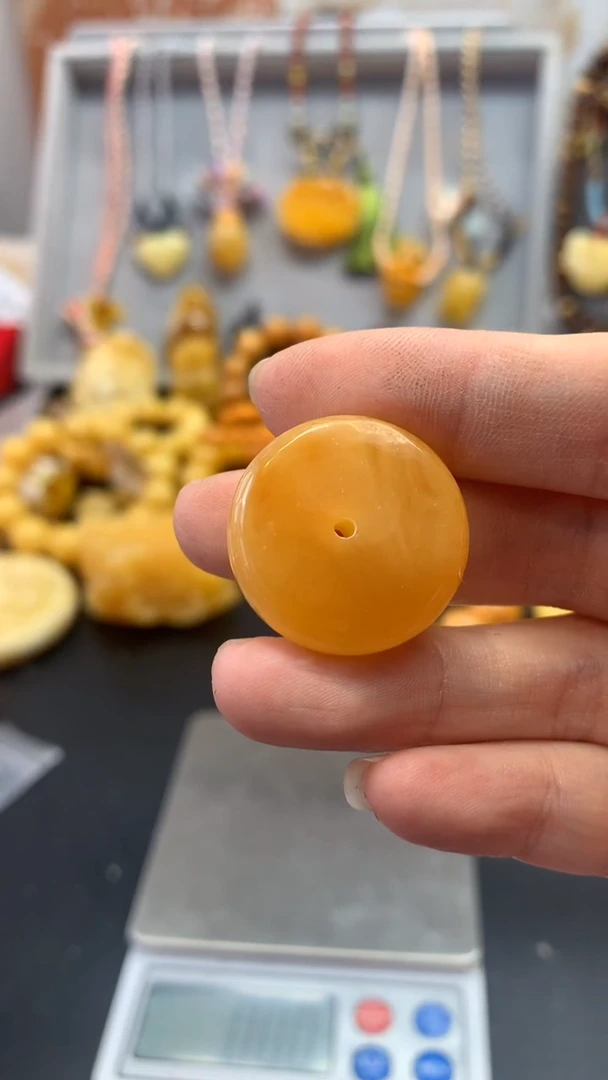 【闪购商品】琥珀珠宝奇石未镶嵌173