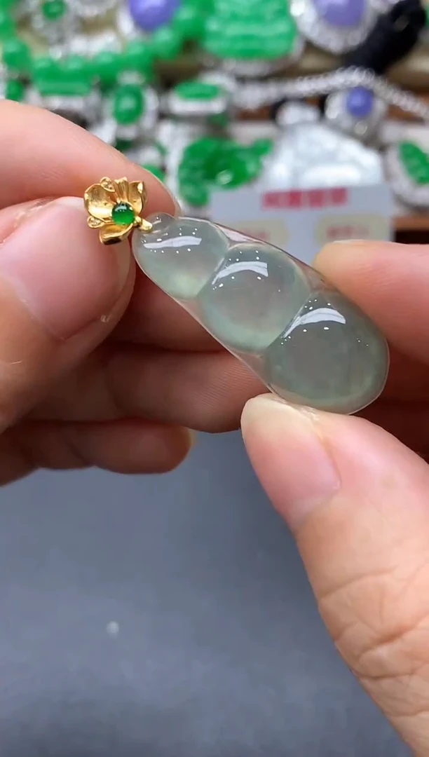 颈饰18K金镶嵌翡翠232-中国好珍宝