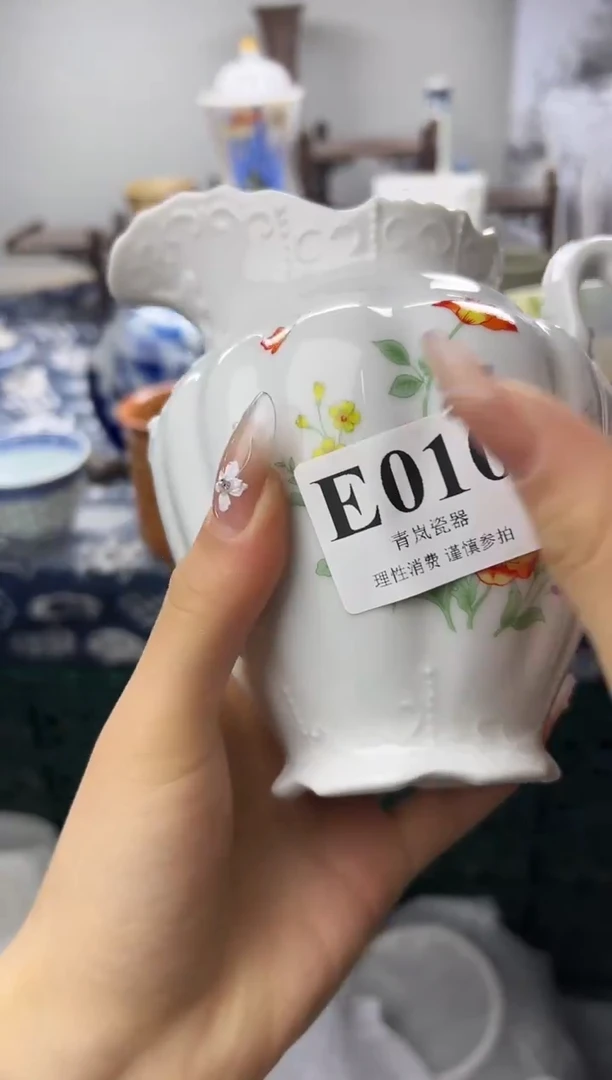 瓷片小**周  E010