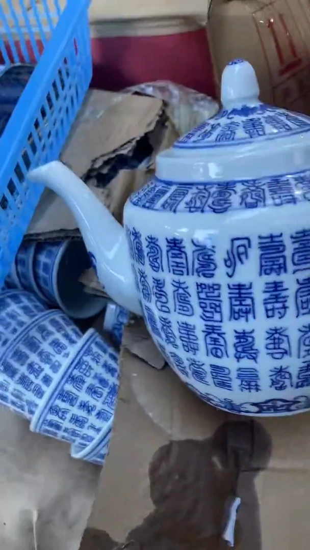 摆件万寿大茶壶青花