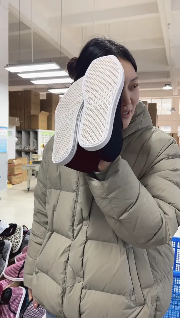 手纳底黑色棉鞋41码