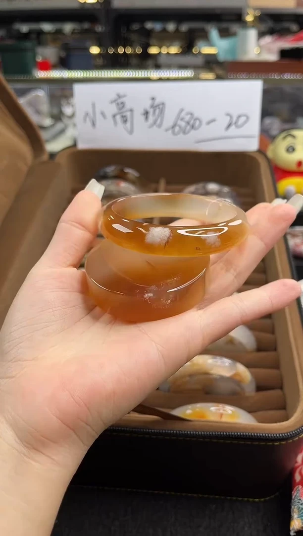 未镶嵌手镯石英质玉60圈口（赠品镯心）6593371