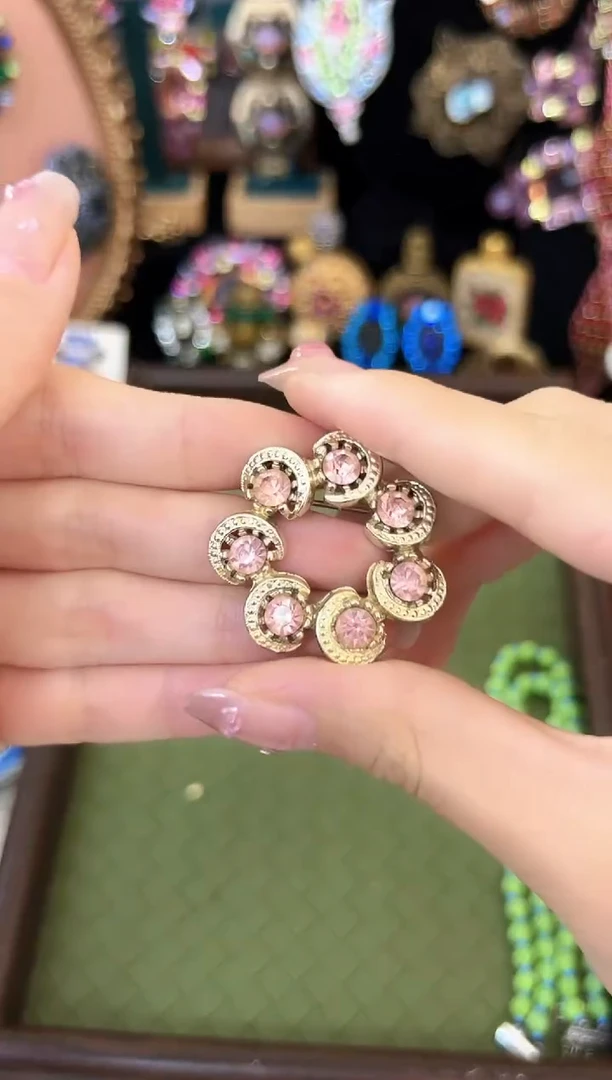 铁合金合成碳硅石258胸针