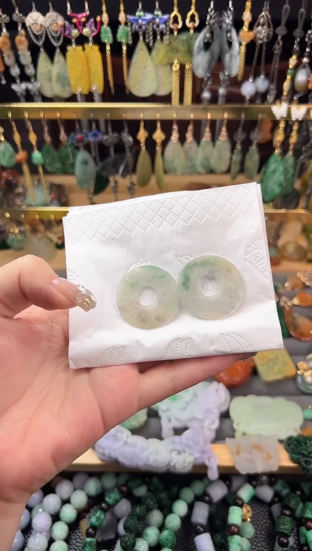 未镶嵌定制翡翠翡翠