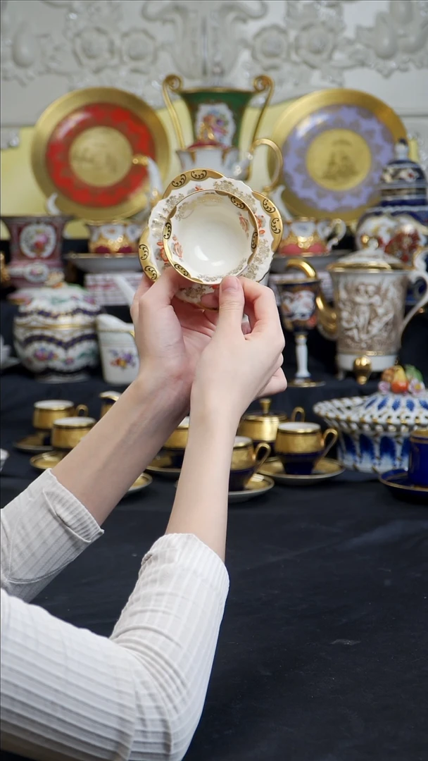 骨瓷婷婷中古器物如图所示29