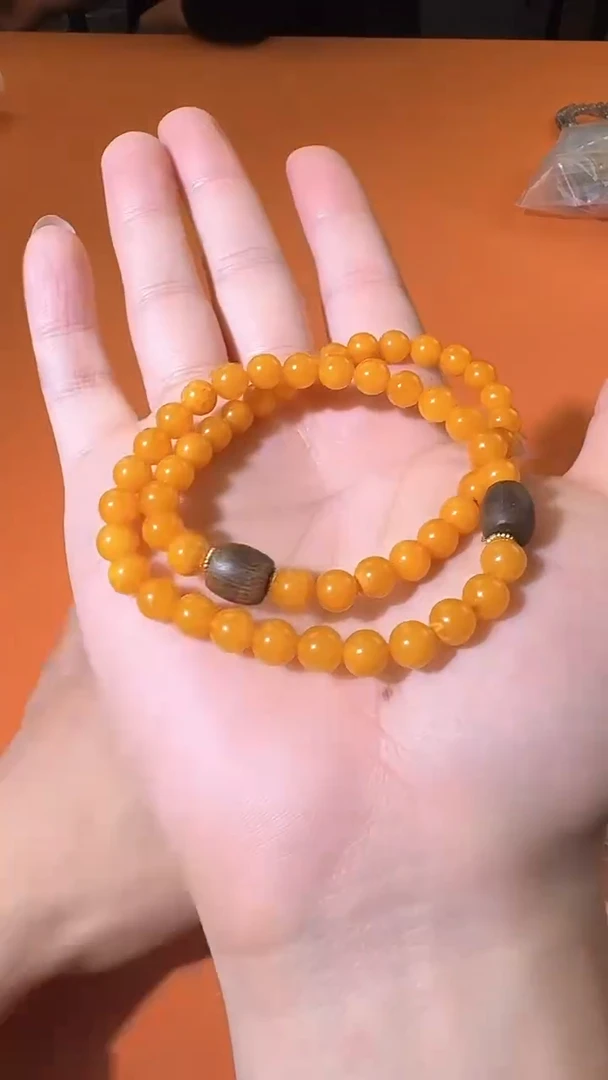 【闪购商品】蜜蜡裸石合金手串多样性发货拍一发一