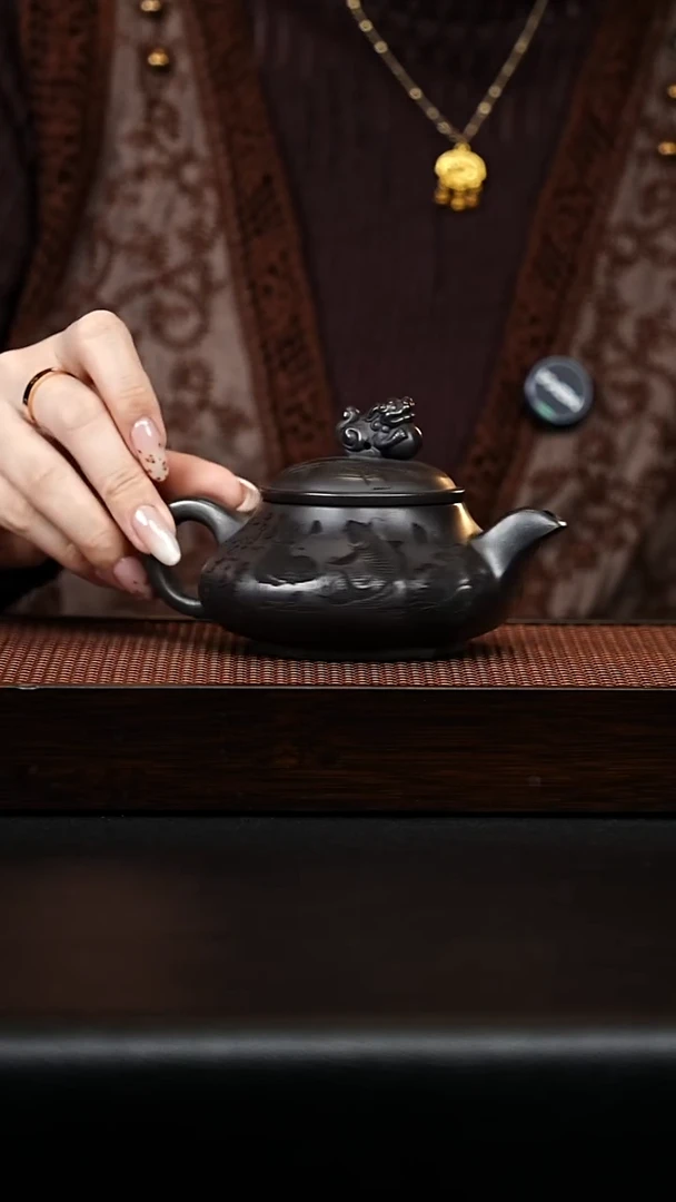 茶壶紫砂八方瑞兽