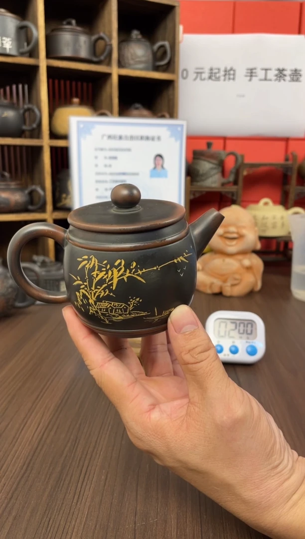霖****霖坭兴陶手工壶（庞）
