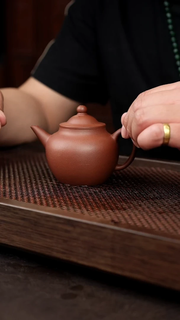 茶壶紫砂底槽清笠帽水平
