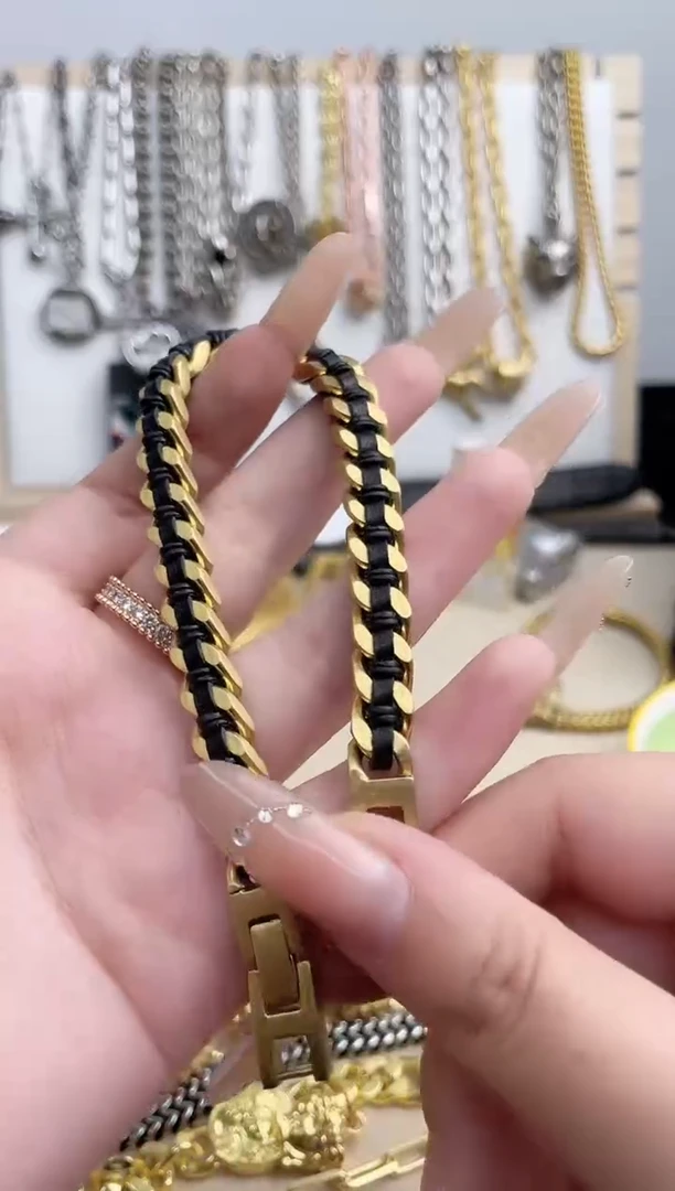 瓷片掉***狗AAAAAAAAAAAAAAAA