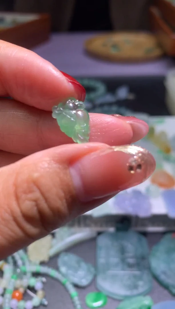 【闪购商品】定制翡翠未镶嵌毛货