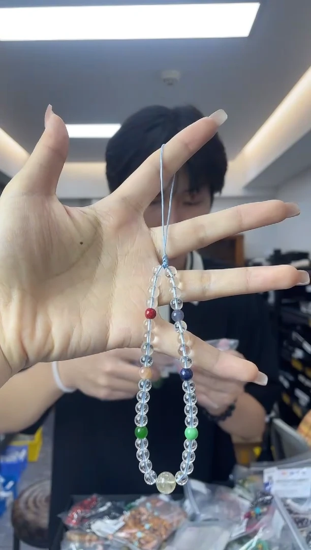 未镶嵌颈饰水晶多样性一件发货