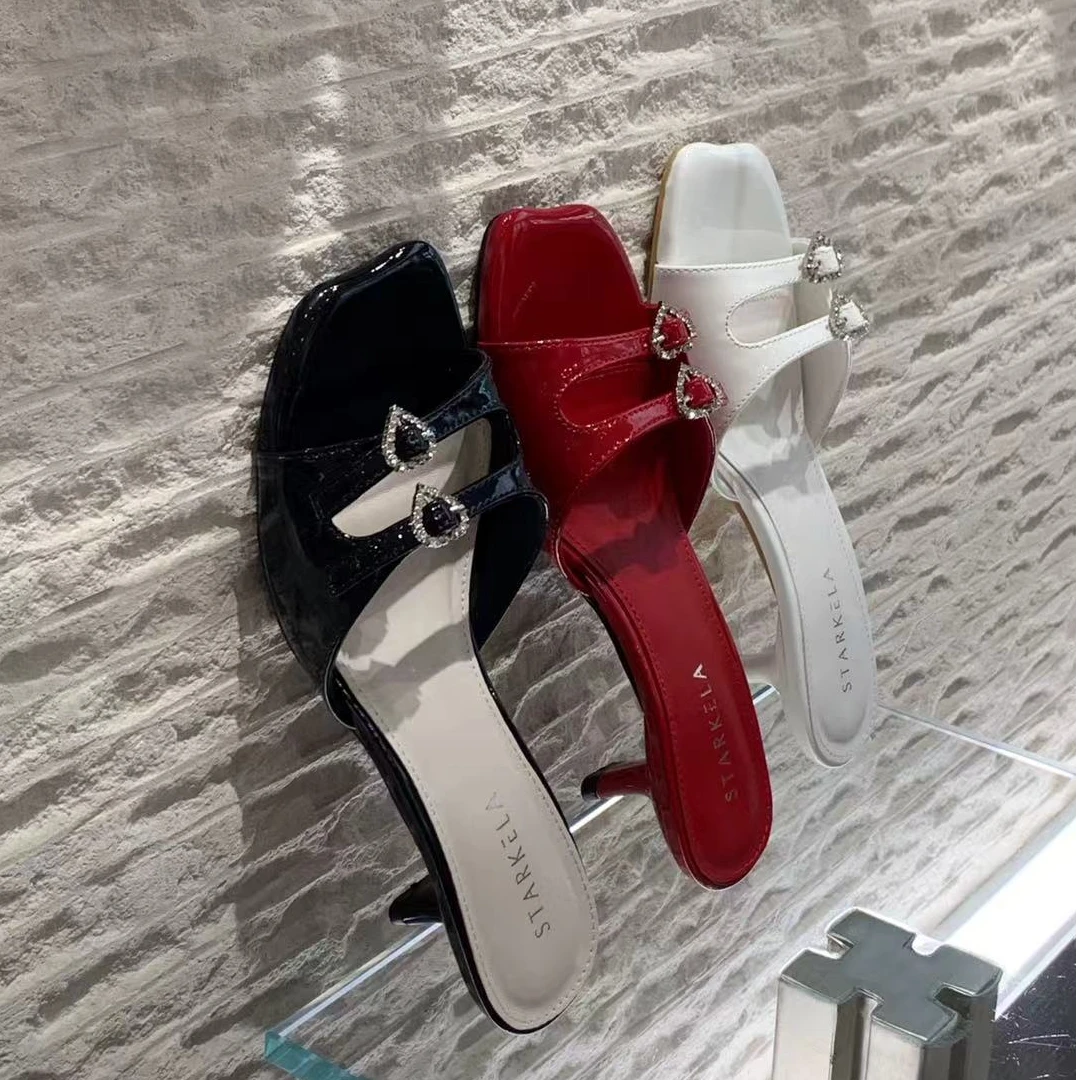 高端轻奢线 爱心条带小猫跟鞋 8-370