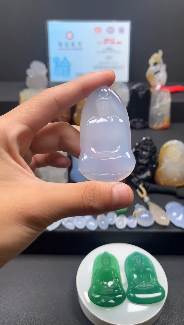 未镶嵌颈饰玛瑙/玉髓天然珠宝 一物一证