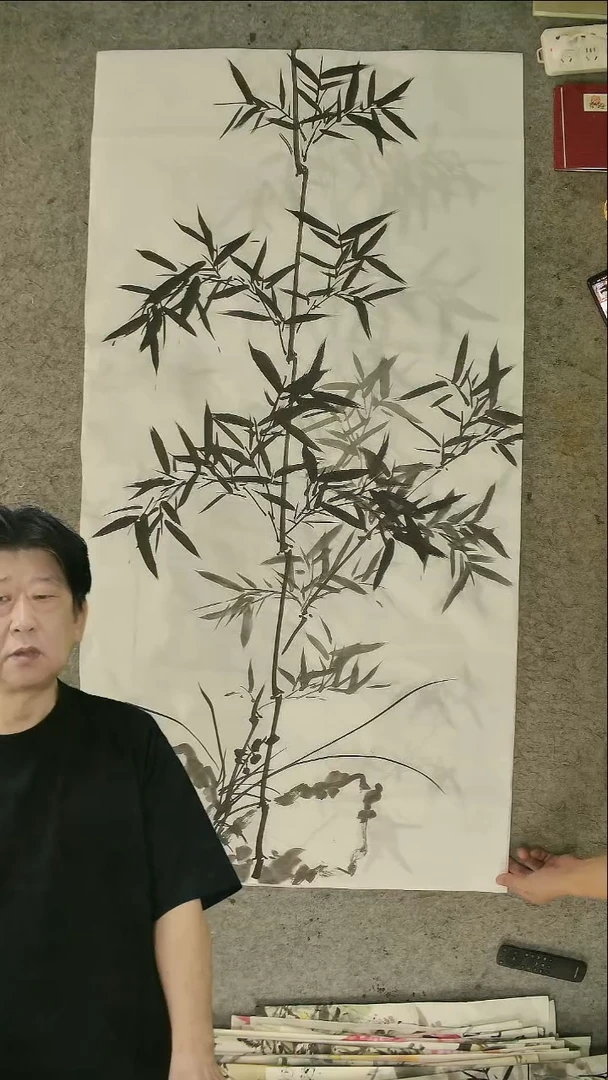 国画四尺整张  墨竹